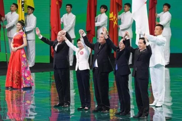 澳门与香港在2025年的全年免费政策，详细解读与落实展望,2025澳门和香港,全年免费政策的;详细解答、解释与落实